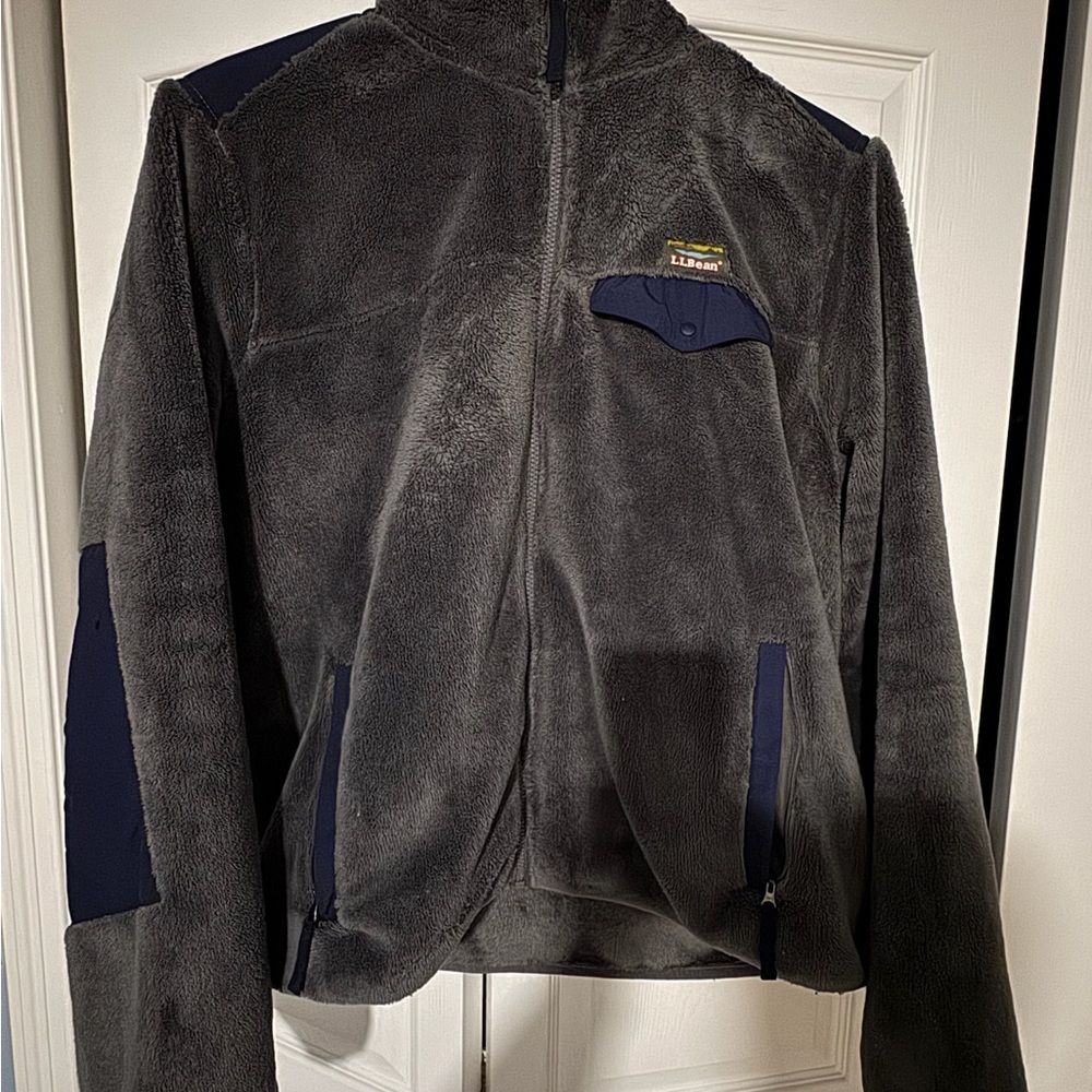 L.L. Bean Men's Gray and Navy Sherpa Fleece Jacket